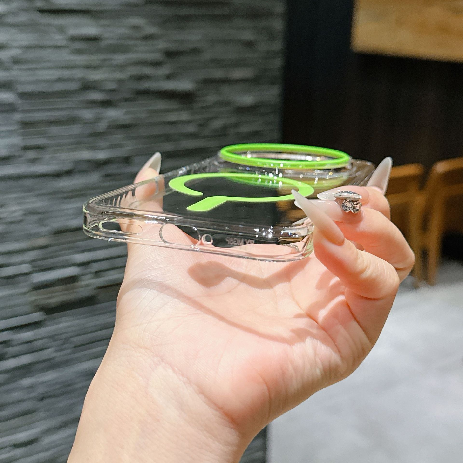 Casing Ponsel Transparan HD Me - Clear Magsafe Case ulasan dan harga